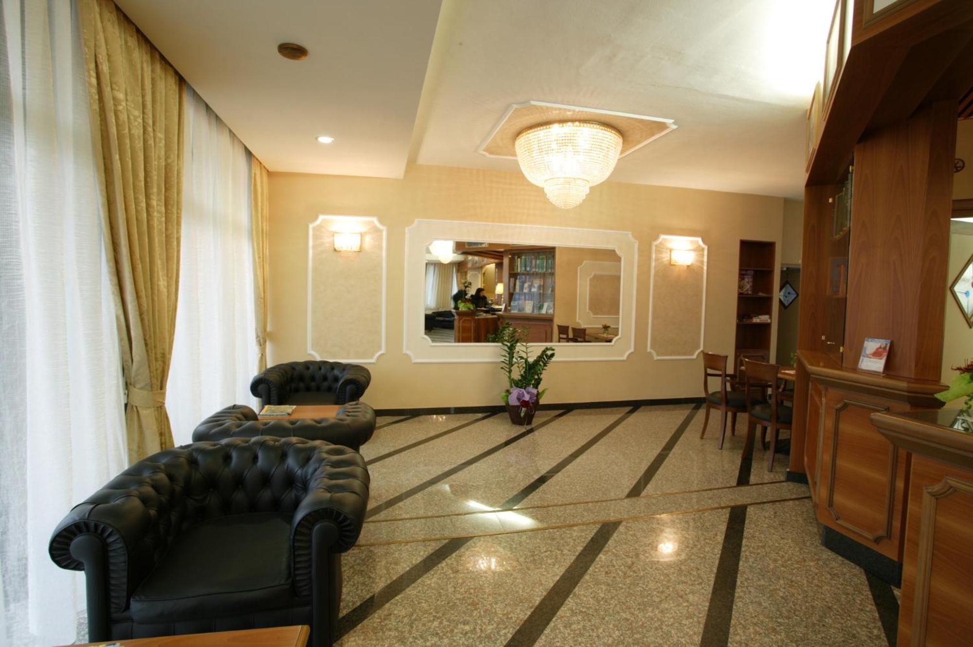 Hotel Alexander Чезена Екстер'єр фото